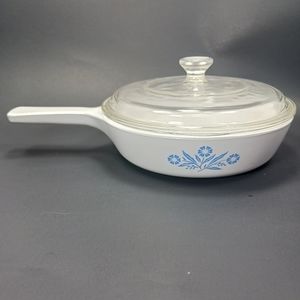 CORNINGWARE Vintage Blue Cornflower 6.5" Covered Casserole Pan 3" Handle…
